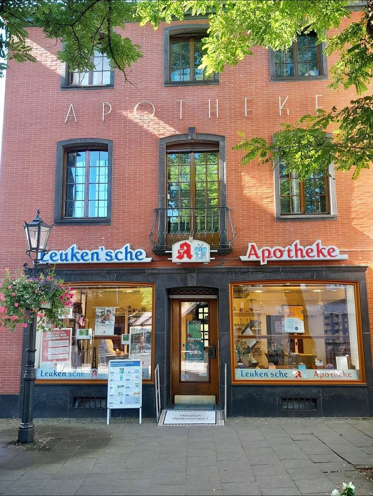 Leuken'sche-Apotheke, Hochstr. 37 in Viersen