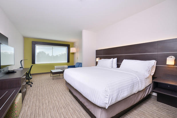 Images Holiday Inn Express Donaldsonville, an IHG Hotel