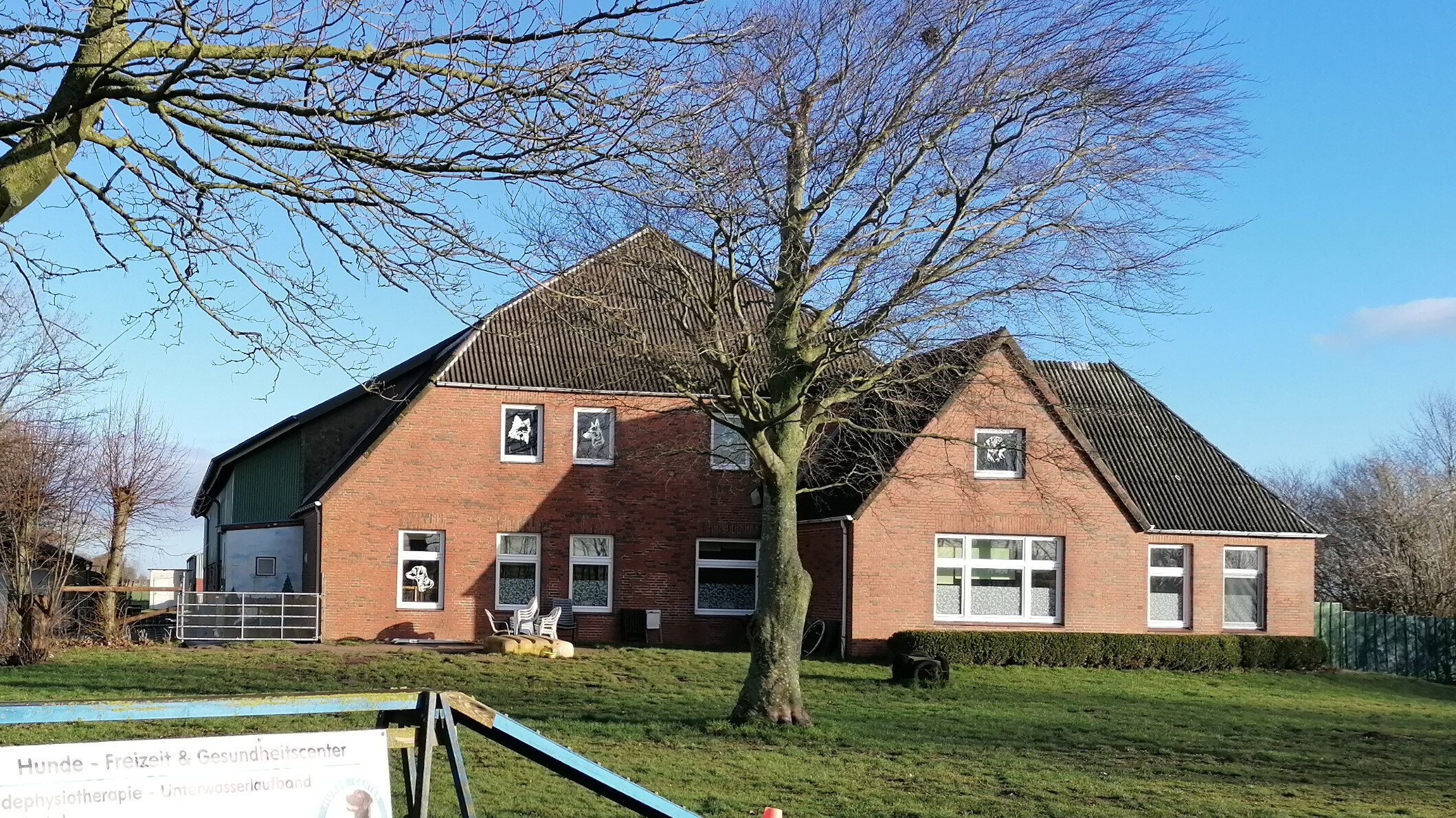DogWaysCenter Moiken Plath - Hundephysio, Hundehotel/Pension, Hundetraining, Andreßenweg 1 in Friedrichskoog