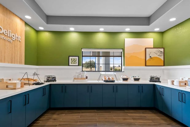Images Spark by Hilton Wichita Falls
