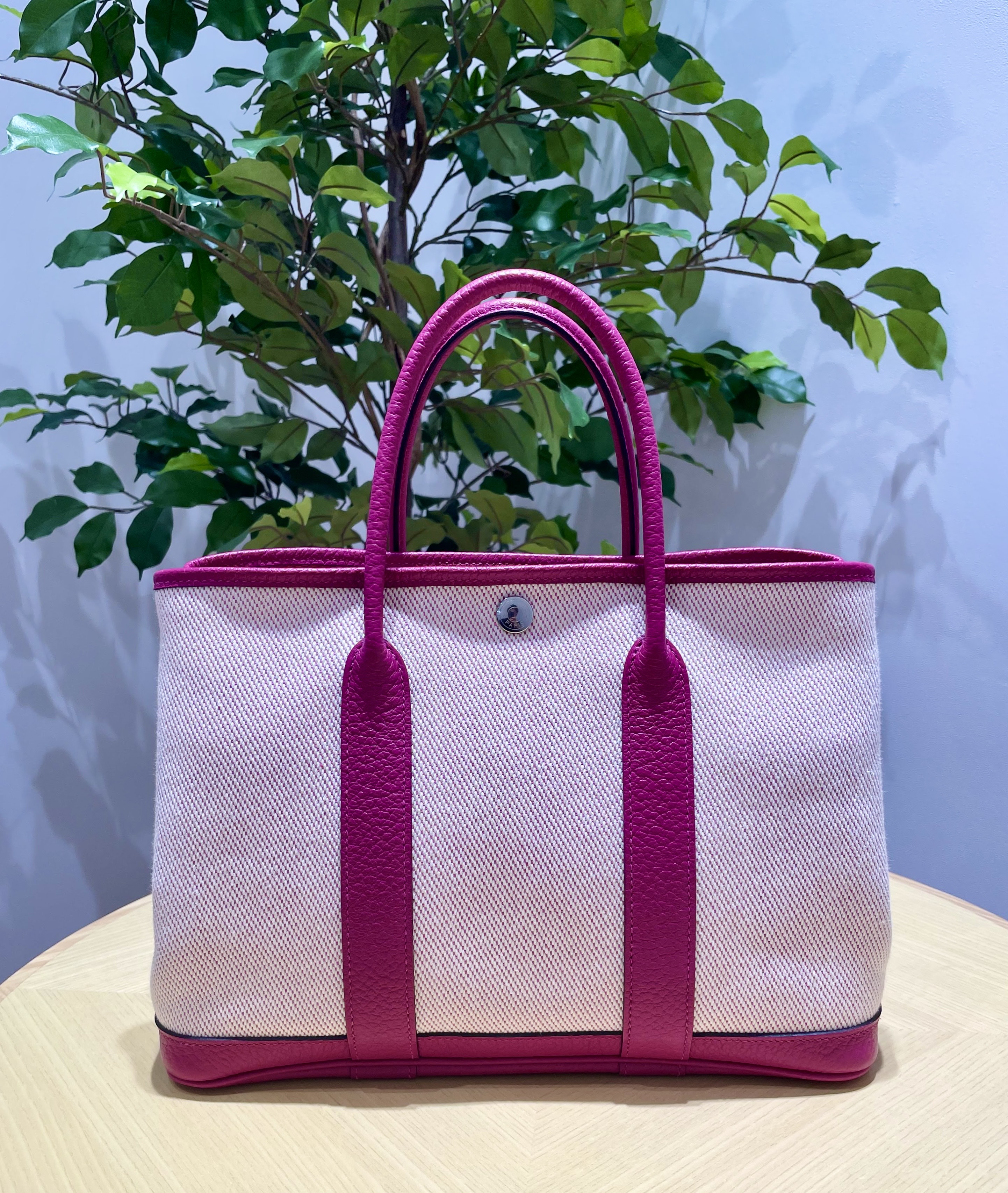 Images KOMEHYO（コメ兵）買取センターアミュプラザくまもと