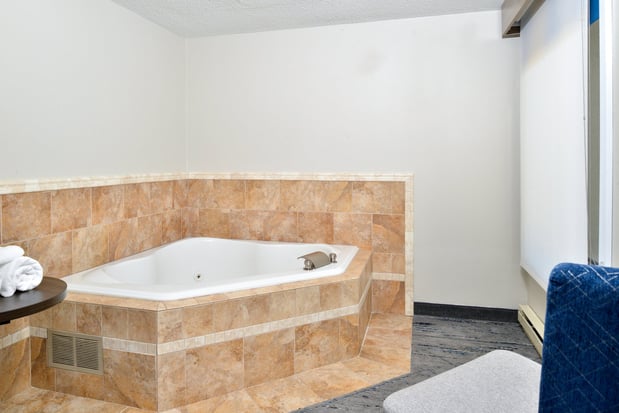 Images Holiday Inn Express Lewisburg/New Columbia by IHG