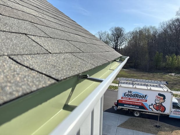 Images Mr. GoodRoof