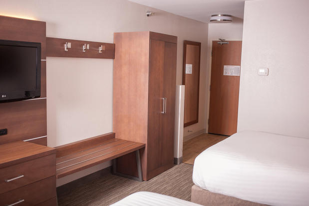 Images Holiday Inn Express & Suites Logan, an IHG Hotel