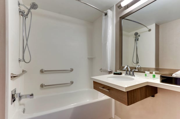 Images Holiday Inn Franklin - Cool Springs by IHG