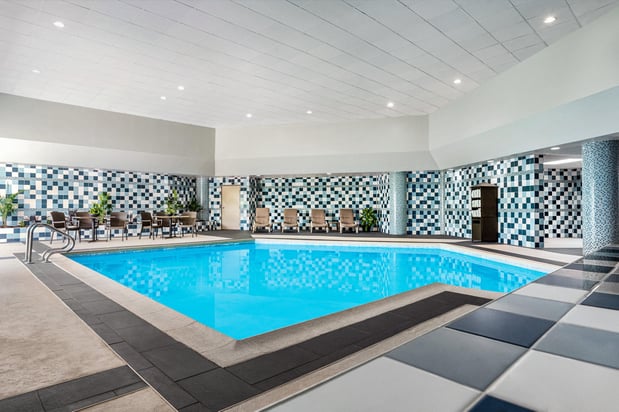 Images Holiday Inn Louisville East - Hurstbourne by IHG
