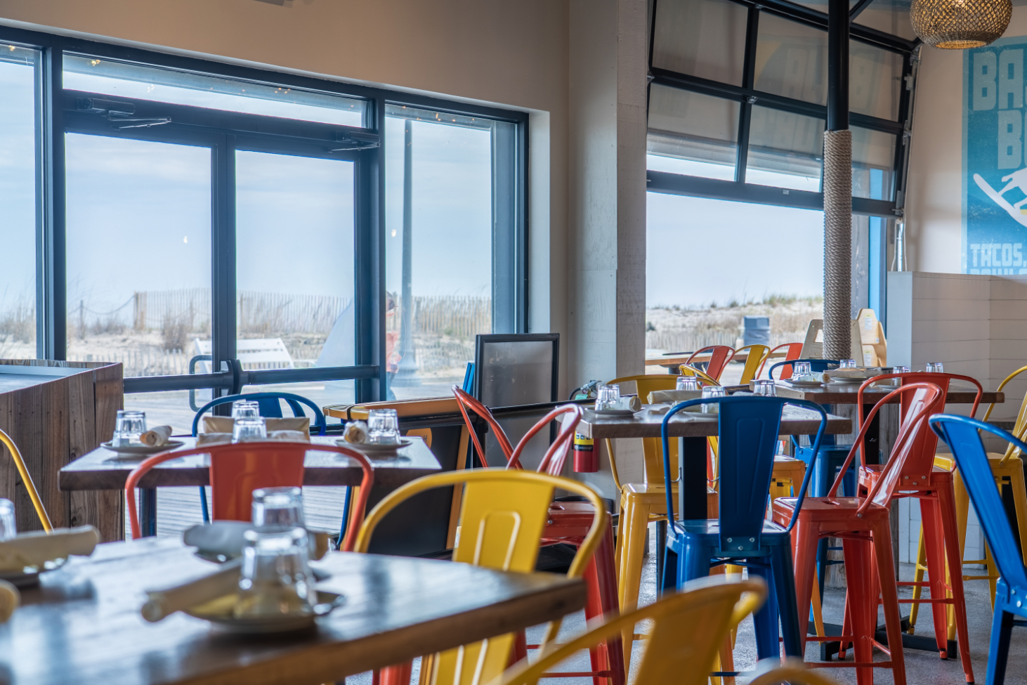 The Dunes Rehoboth Beach offers a relaxed, convenient stay near the Delaware beaches, with easy access to Rehoboth Beach, Dewey Beach, the boardwalk, restaurants, shopping, and coastal attractions.