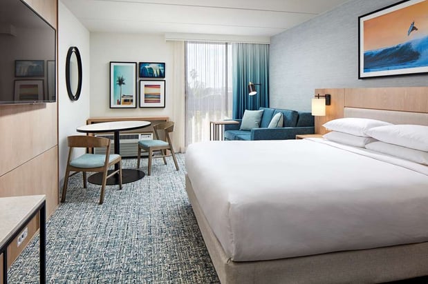 Images Hotel MdR Marina del Rey - a DoubleTree by Hilton