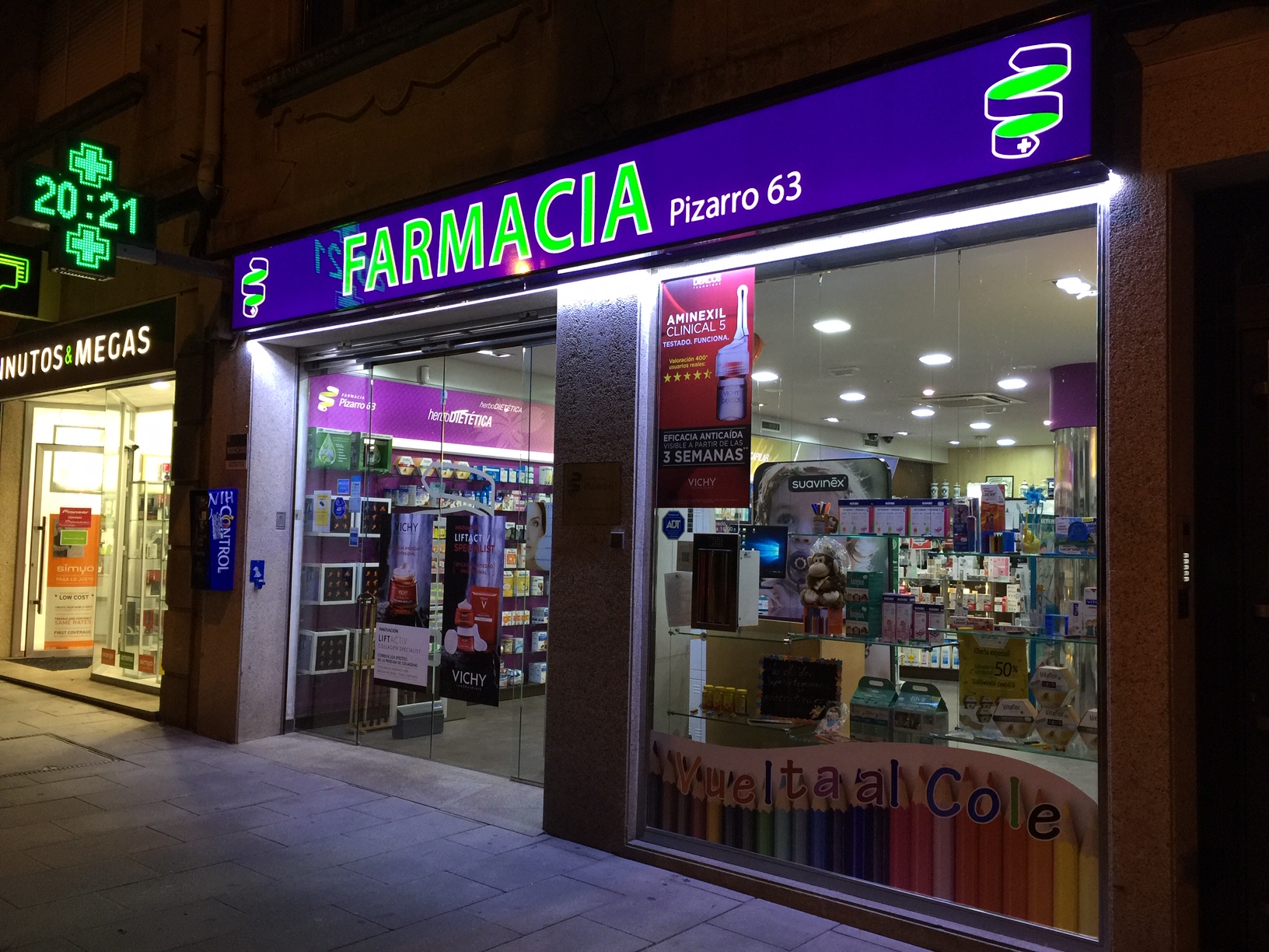 Images Farmacia Pizarro 63