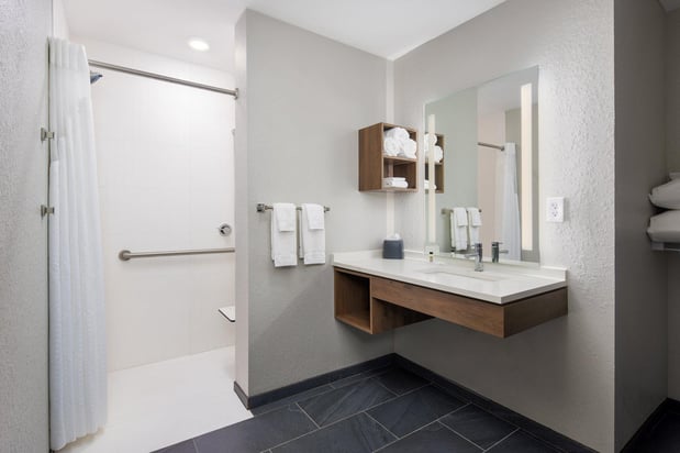 Images Staybridge Suites Auburn – University Area by IHG