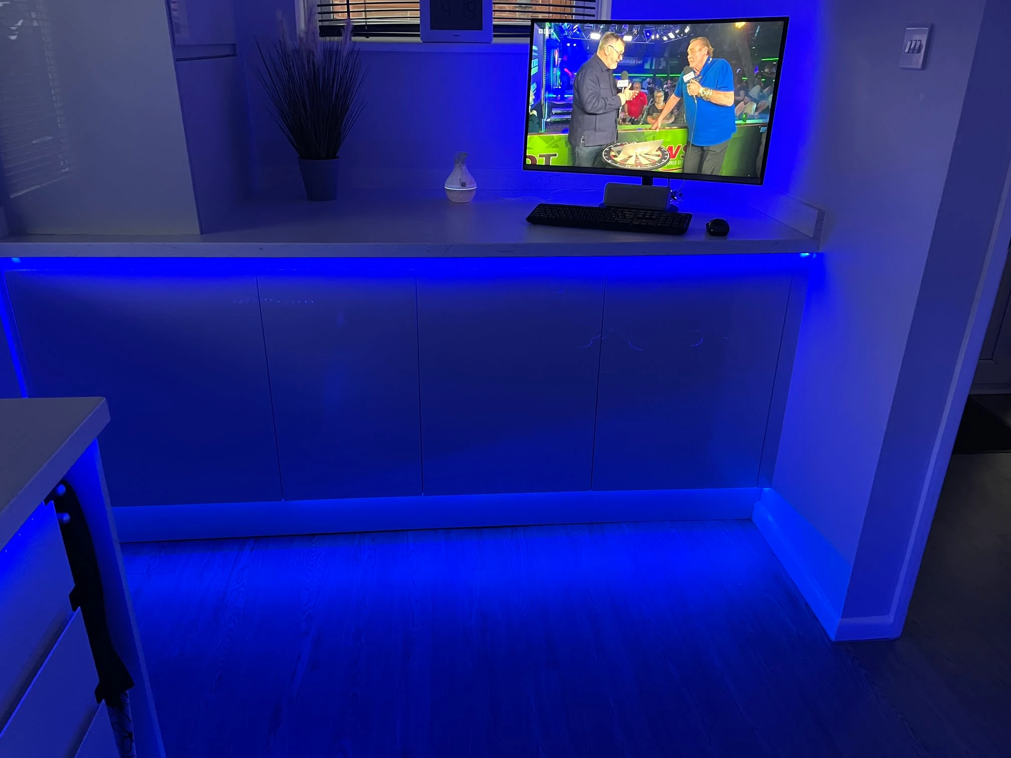 Images Mark Newby Plastering