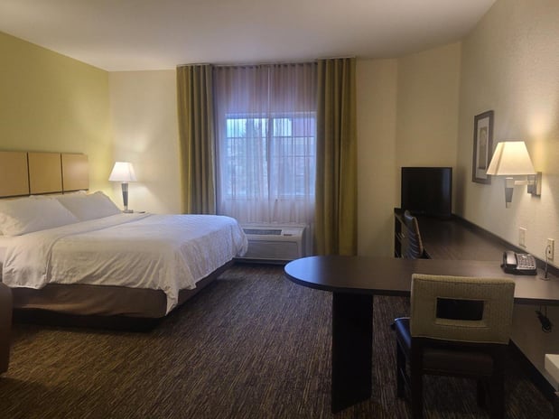 Images Candlewood Suites Bismarck by IHG