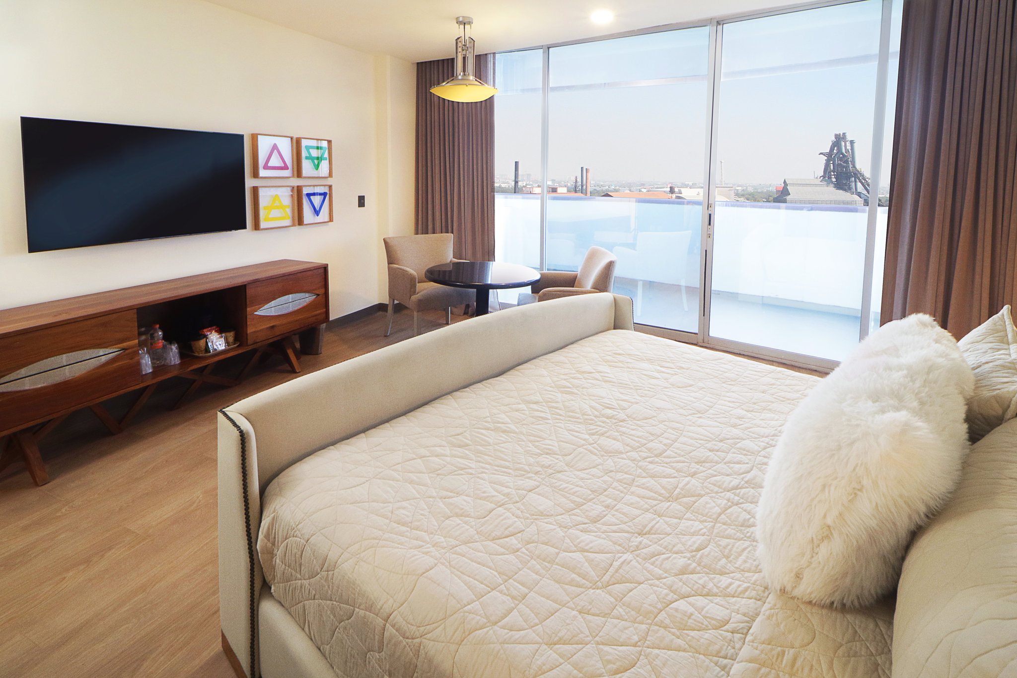 Images Holiday Inn Monterrey-Parque Fundidora by IHG