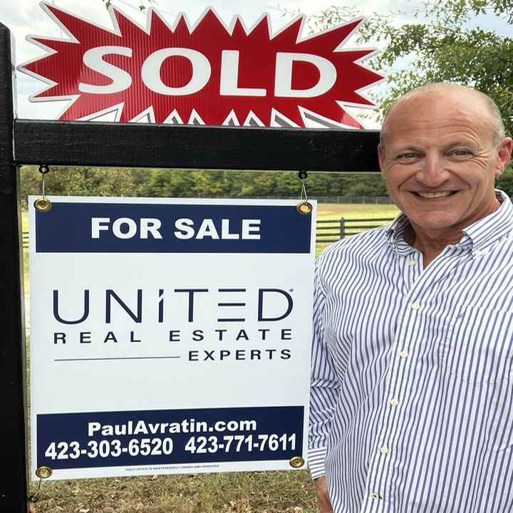 Images United Real Estate Experts: Paul Avratin