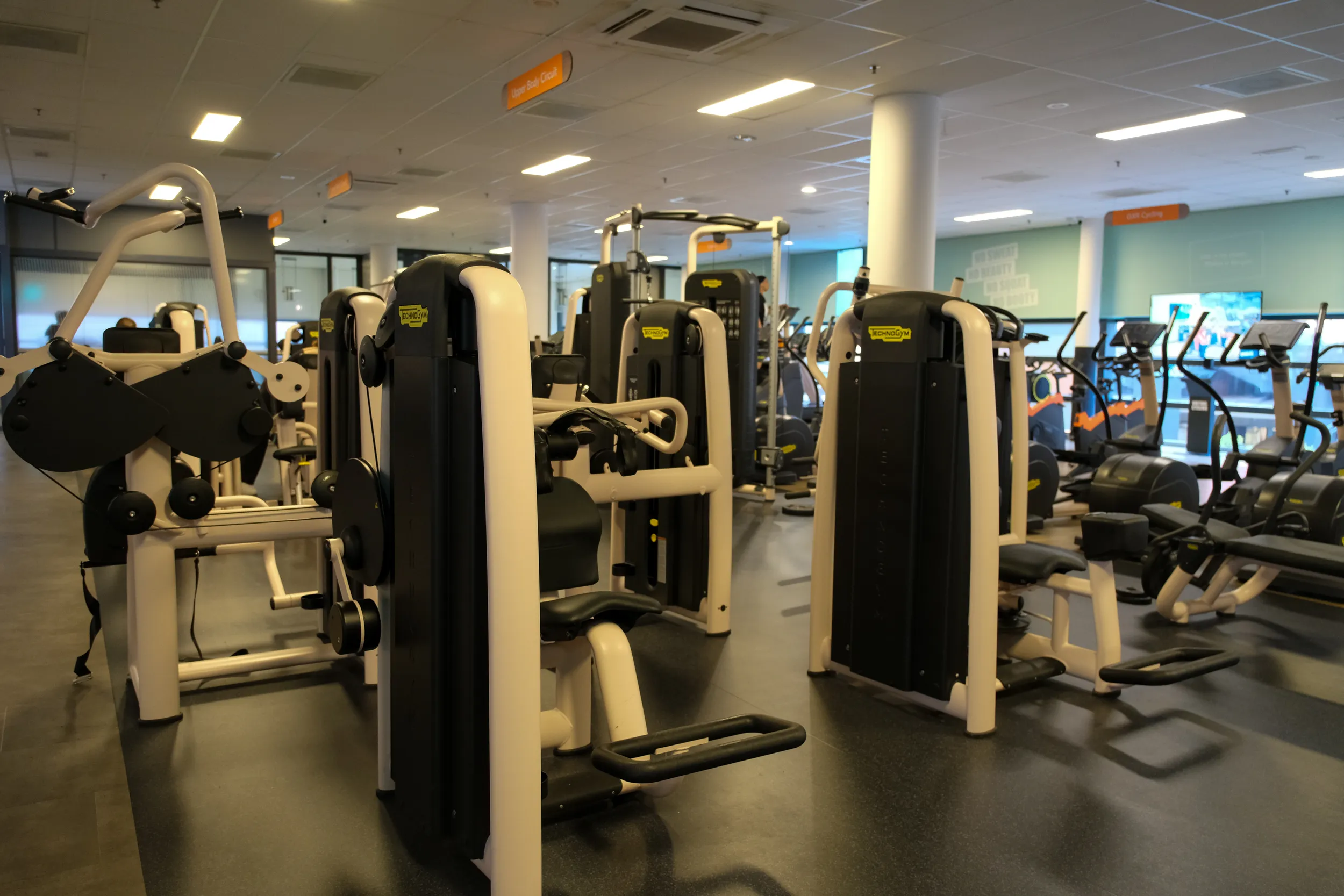 Foto's Basic-Fit Ladies