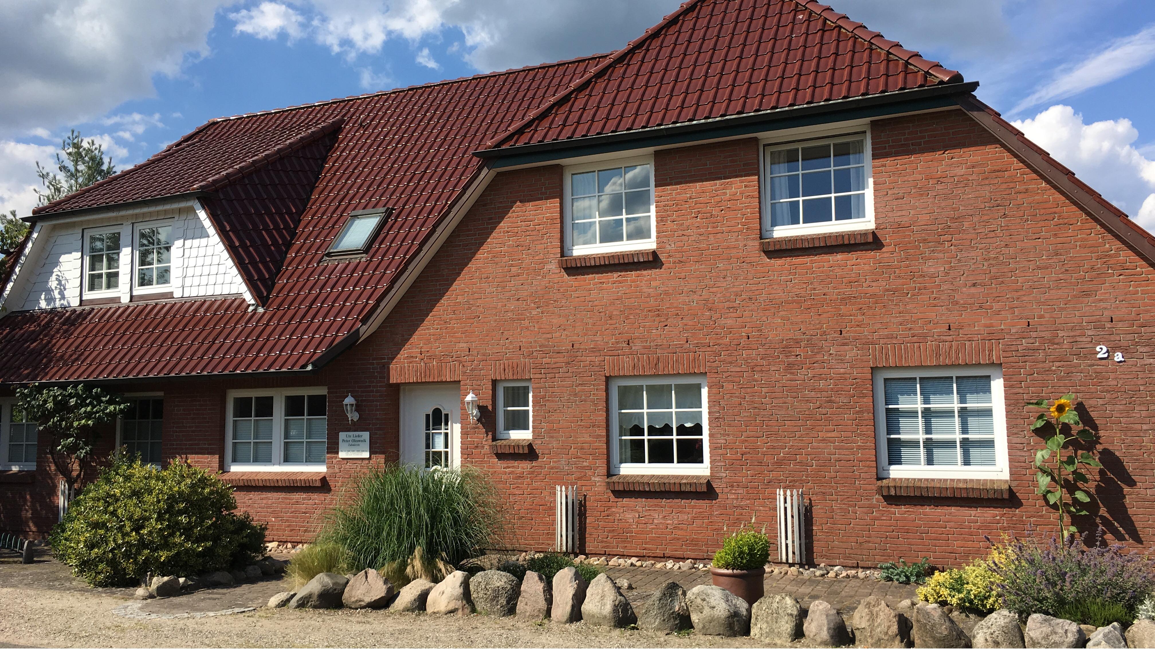 Ute Lieder u. Peter Oleownik Zahnärzte, Schwarzer Weg 2 A in Alt Duvenstedt