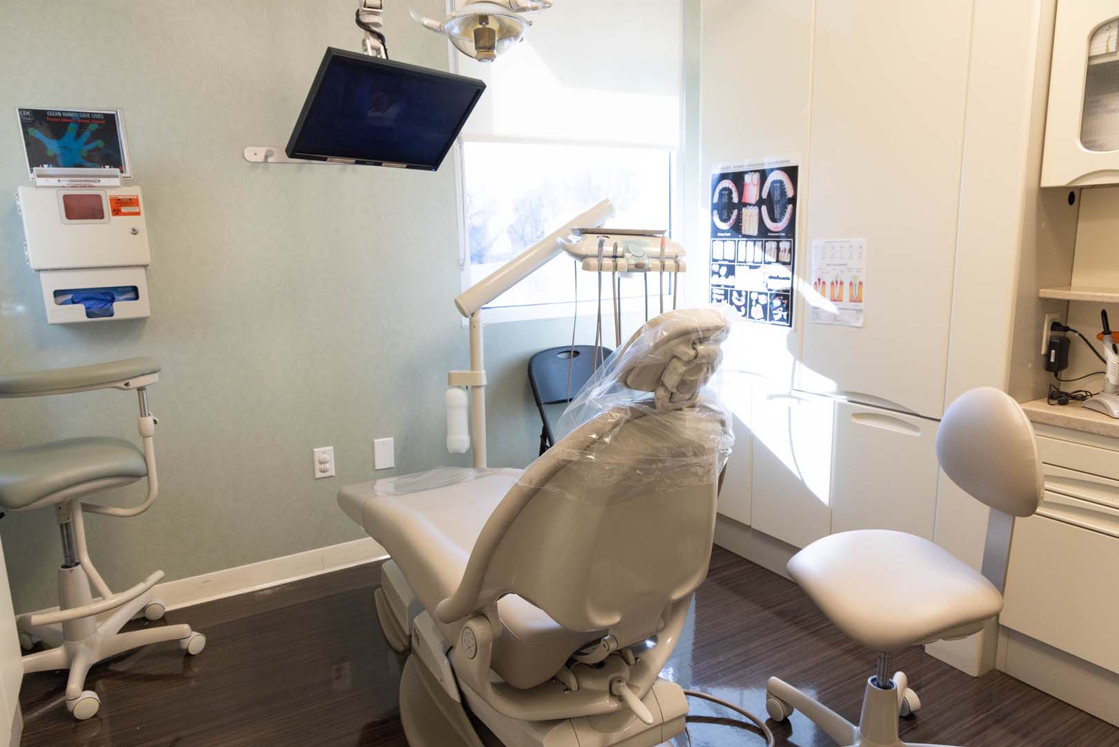Dental exam room at HealthNet Barrington Health & Dental Center