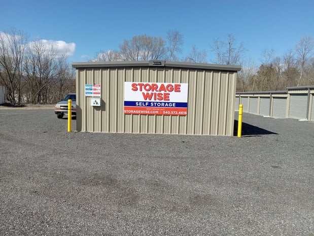 Images Storage Wise of Luray II