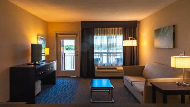 Images Holiday Inn Owensboro Riverfront by IHG