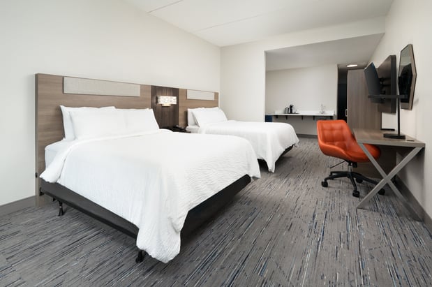 Images Holiday Inn Express & Suites Newport South by IHG