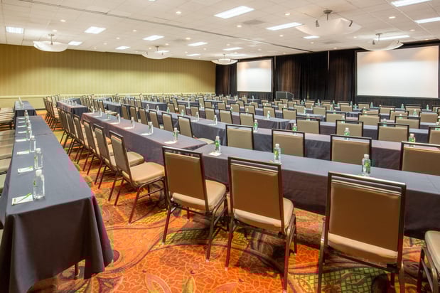 Images Holiday Inn Portland-Airport (I-205) by IHG