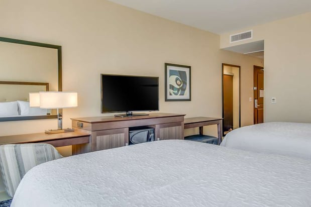 Images Hampton Inn and Suites Los Angeles - Glendale