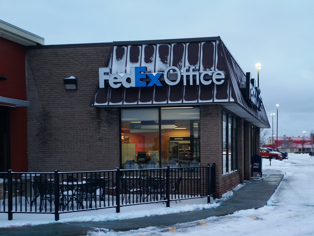 FedEx Office Print & Ship Center Photo