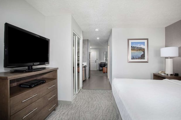 Images Homewood Suites by Hilton Albuquerque-Journal Center