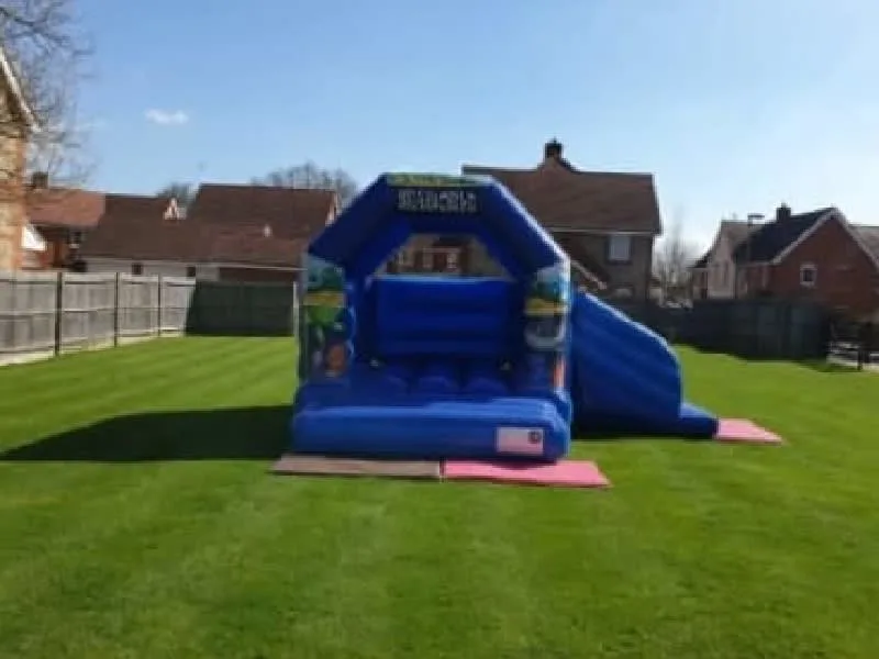 Images Top Banana Bouncy Castles