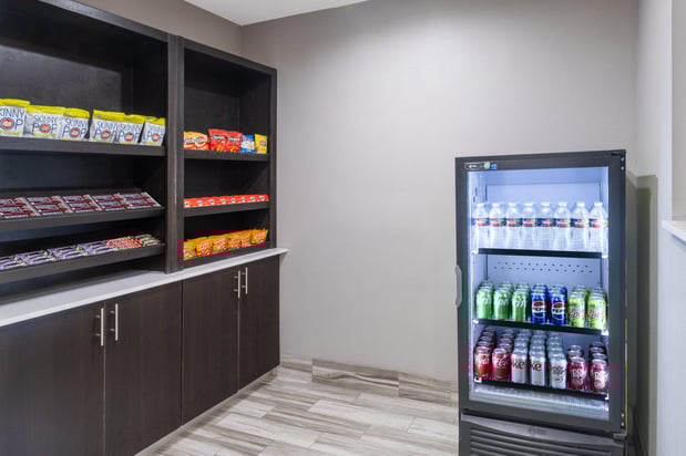 Images Garner Hotel Oklahoma City - Quail Springs by IHG