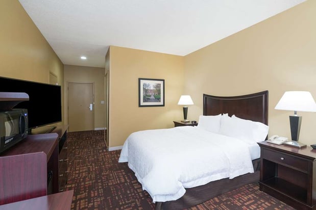 Images Hampton Inn Corydon