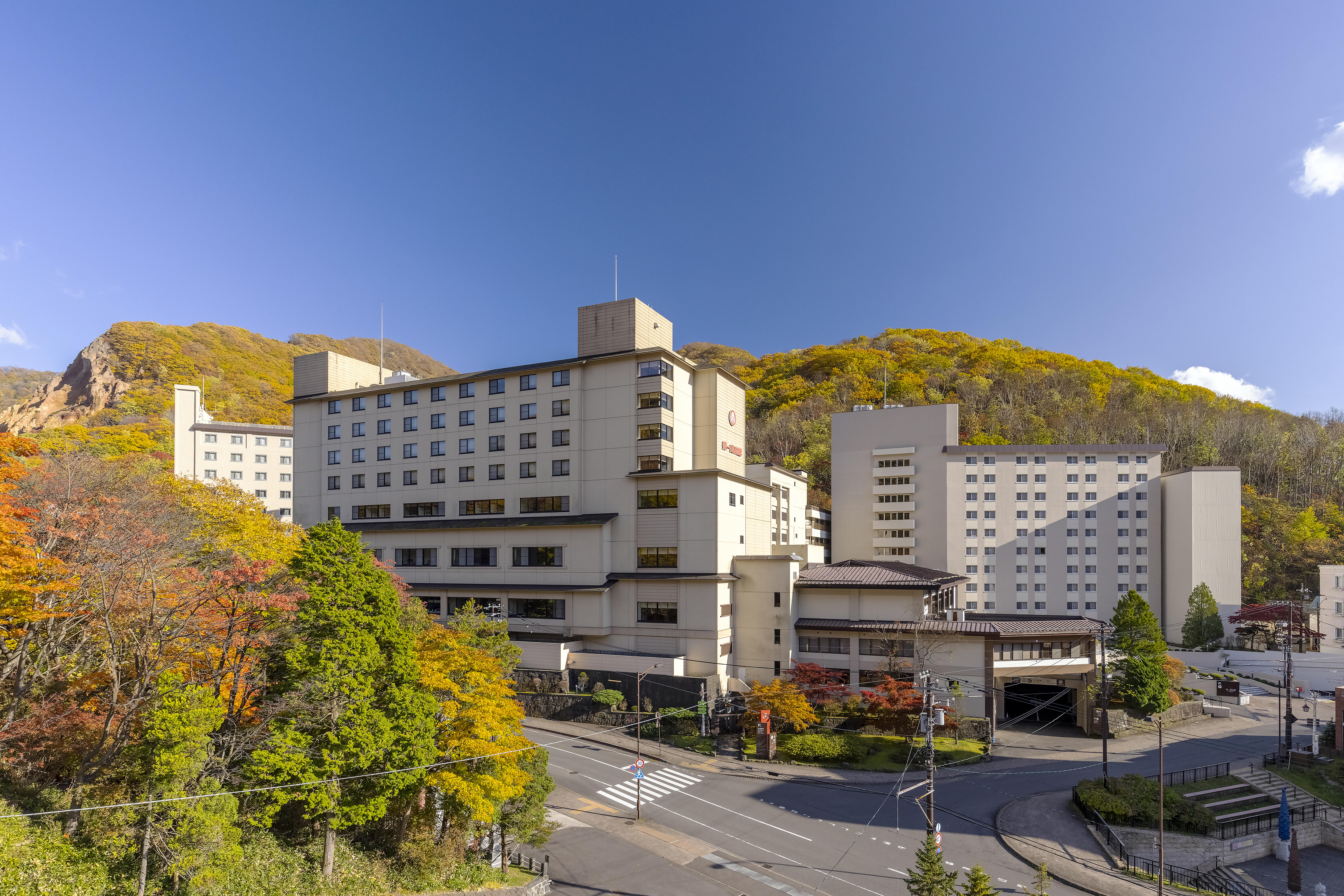 第一滝本館