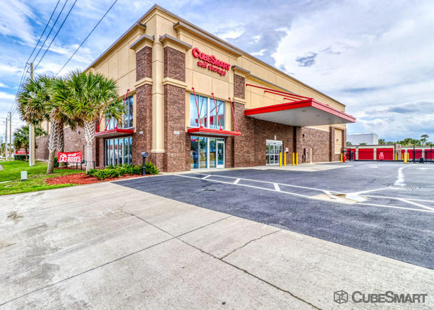 Images CubeSmart Self Storage