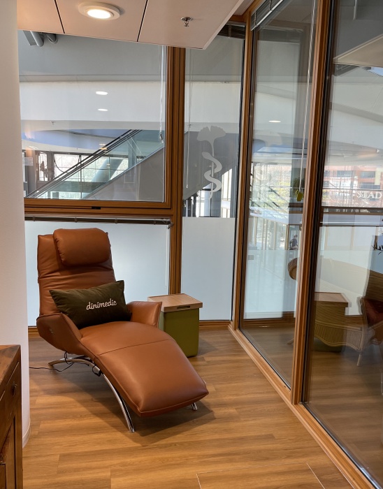 Marie Christin Etti, Stadttor 1 in Düsseldorf