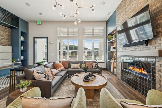 Images Ascend by The Sea