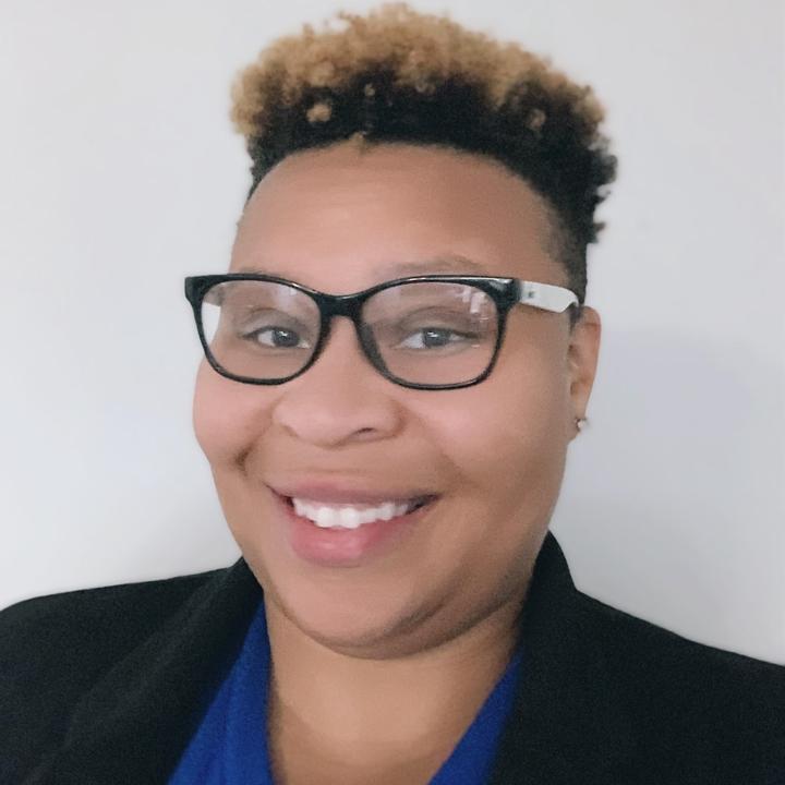 Images Ebony Hunter, Counselor
