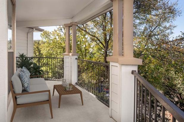 Images Camden Stoneleigh Apartments