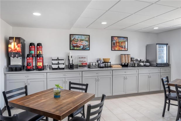 Images SureStay by Best Western Gonzales