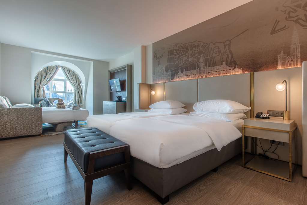 Family Room - sofabed Radisson Blu Hotel, Antwerp City Centre Antwerpen 03 203 12 34