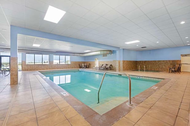 Images Best Western Plus Mid Nebraska Inn & Suites