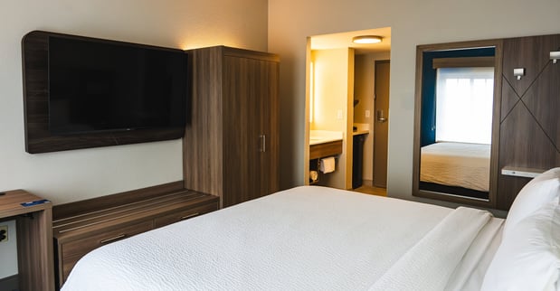 Images Holiday Inn Express Frazer-Malvern by IHG