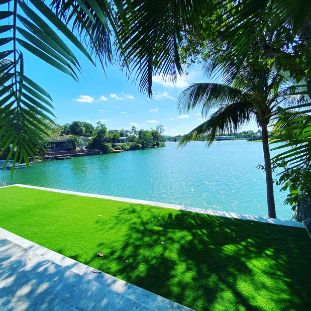 Images American Artificial Grass Miami