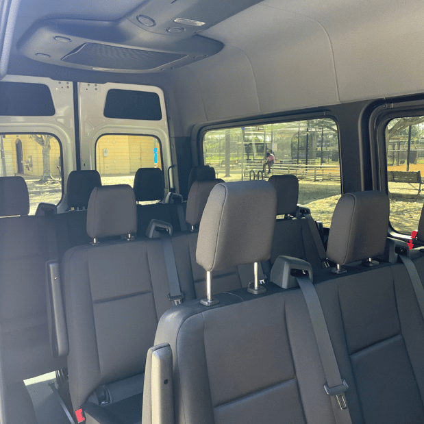 Images Carl's Van Rentals