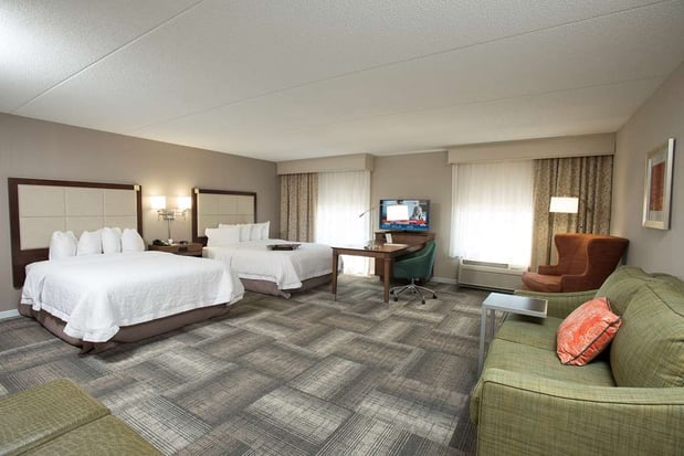 Images Hampton Inn & Suites Cincinnati-Union Centre