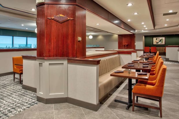Images DoubleTree by Hilton Lansing