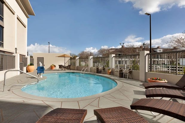 Images Hampton Inn Waycross