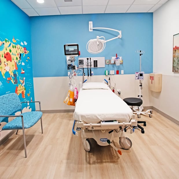 Images Emergency Room at Lehigh Valley Hospital–Macungie