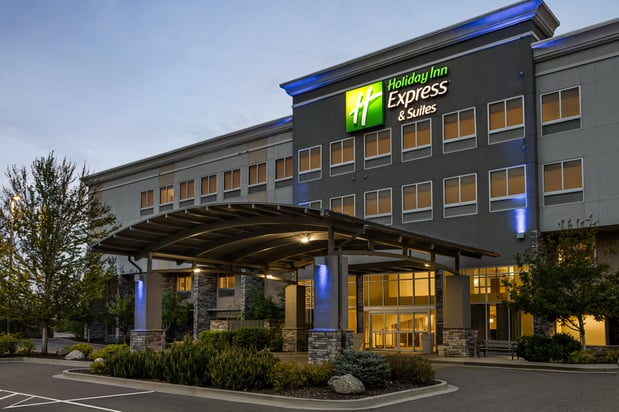 Images Holiday Inn Express & Suites Colorado Springs Central by IHG