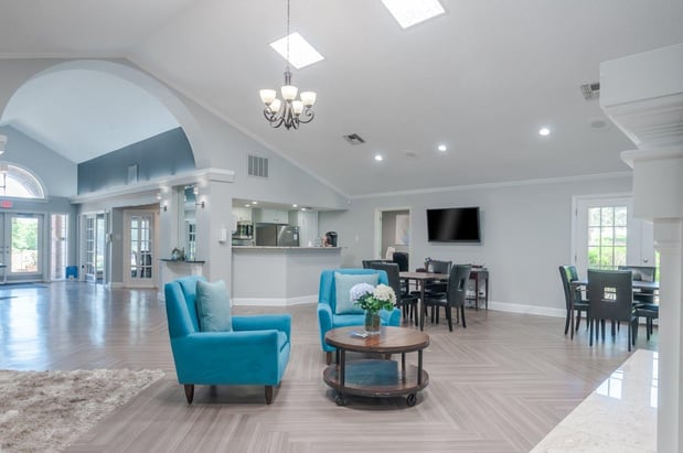 Images Club at North Hills Apartment Homes