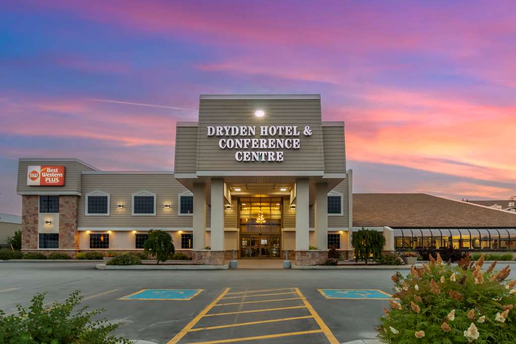 Exterior Best Western Plus Dryden Hotel & Conference Centre Dryden (807)223-3201